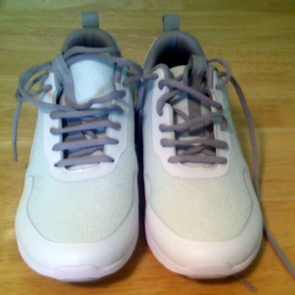 Vionic JoJo Sneakers  - Picture 2 of 4